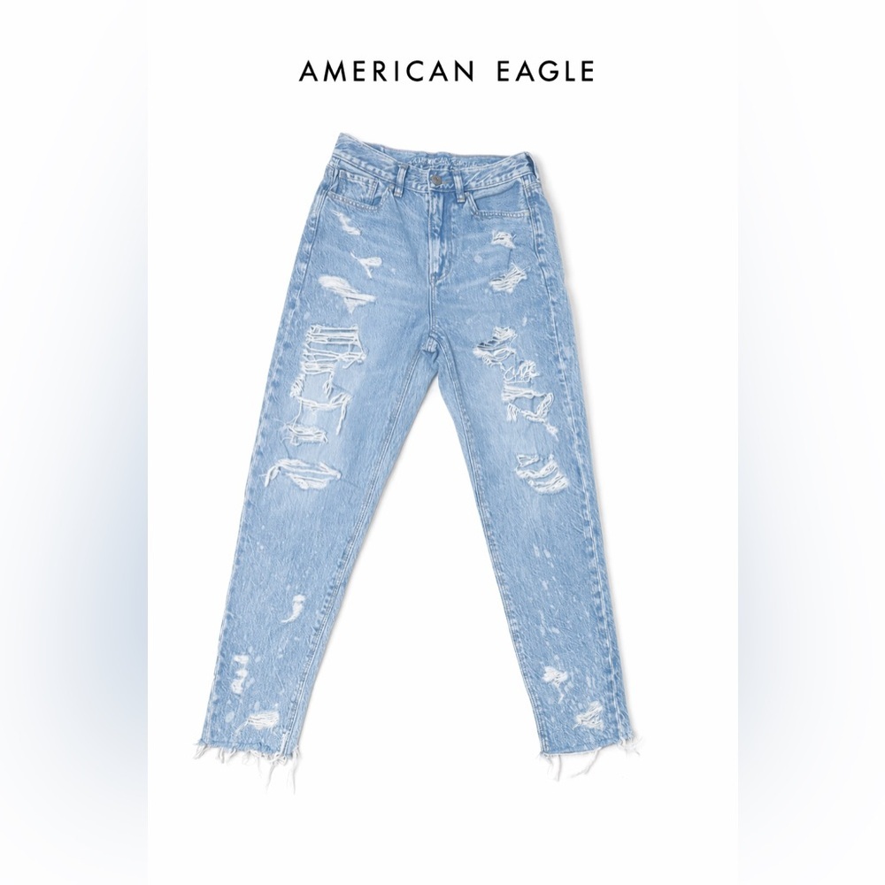 American Eagle Mom Jeans Size 0 Distressed Light Wash High Rise Raw Hem